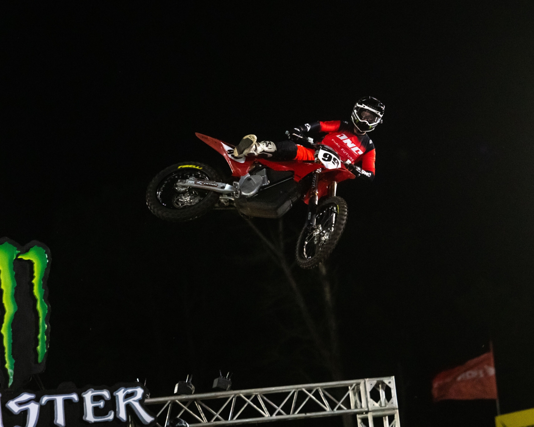 concession Stark toulon  Marseille toulouse